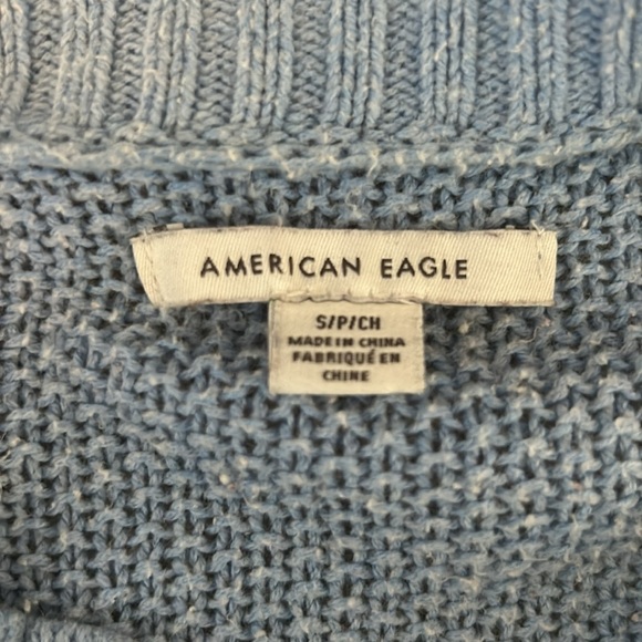 American Eagle quarter button up sweater - Picture 2 of 3